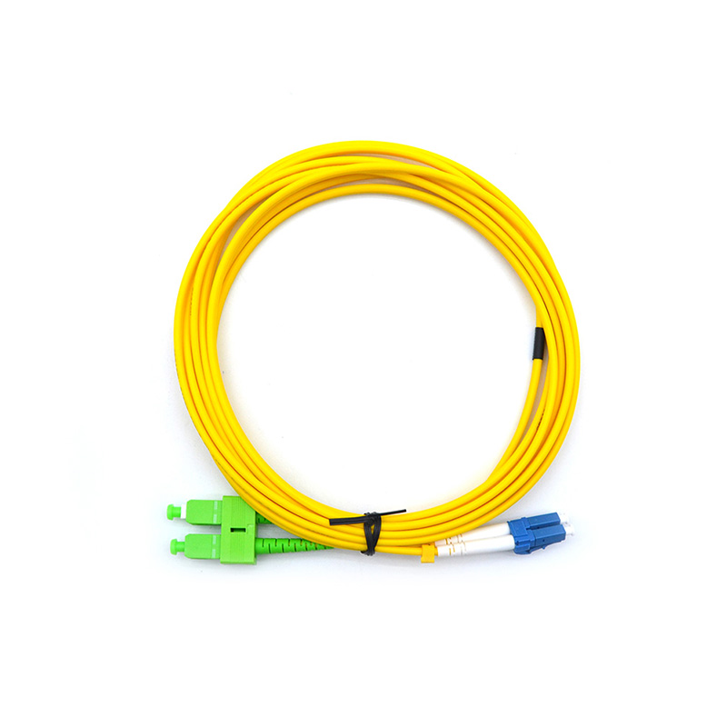 Single Mode Fiber Optic Cable Patch Cord FTTA IP68 APC/UPC G652D Waterproof