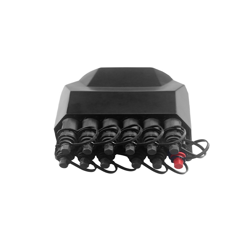 IP68 Rated Black 12 Cores Optical Fiber Distribution Box with Optitap Waterproof Adapters